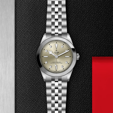 TUDOR Black Bay 39 watch, 39mm steel case, Steel bracelet