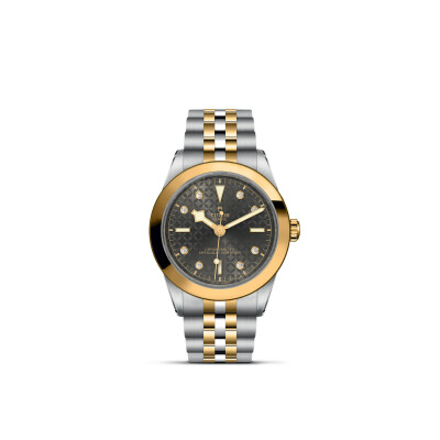 TUDOR Black Bay 39 S&G watch,39 mm steel case, steel and yellow gold bracelet