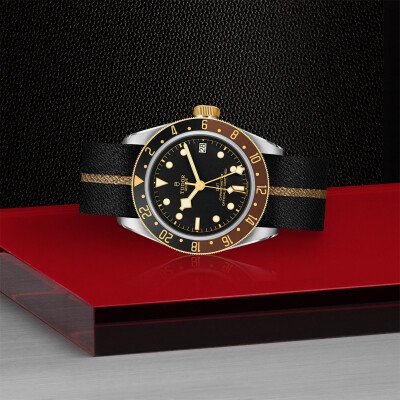 TUDOR Black Bay GMT S&G watch,41 mm steel case, black fabric strap with beige band