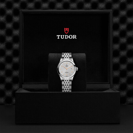 TUDOR 1926 watch, 28 mm steel case, silver dial