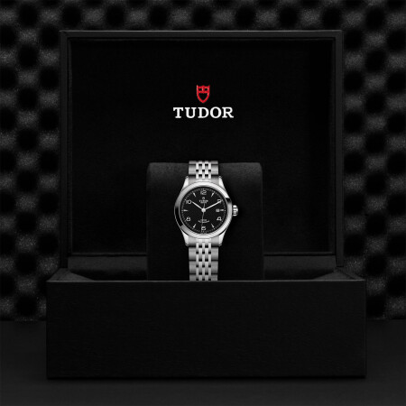 TUDOR 1926 watch, 28 mm steel case, dark-coloured dial