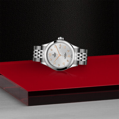 TUDOR 1926 watch, 28 mm steel case, diamond-set dial