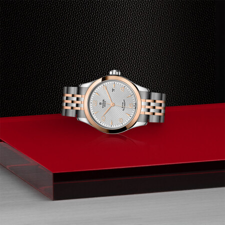 TUDOR 1926 watch, 28 mm steel case, pink gold bezel