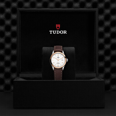 TUDOR 1926 watch, 28 mm steel case, pink gold bezel