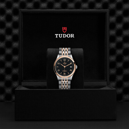 TUDOR 1926 watch, 36 mm steel case, pink gold bezel