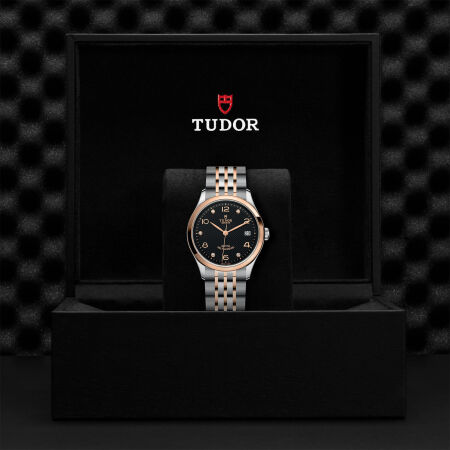 TUDOR 1926 watch, 36 mm steel case, diamond-set dial