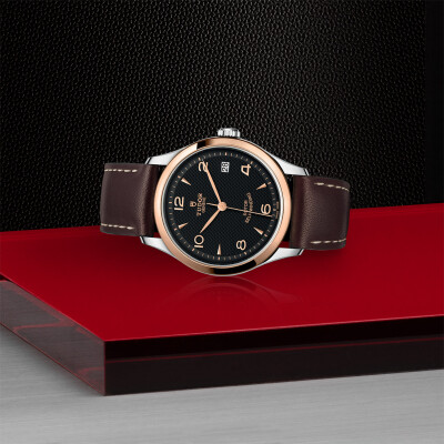 TUDOR 1926 watch, 36 mm steel case, pink gold bezel