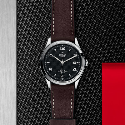 TUDOR 1926 watch, 39 mm steel case, dark-coloured dial