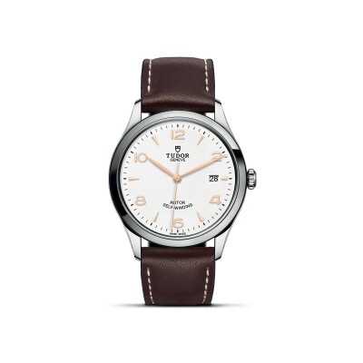 TUDOR 1926 watch, 39 mm steel case, light-coloured dial