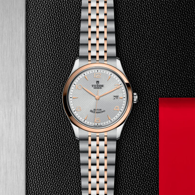 TUDOR 1926 watch, 39 mm steel case, pink gold bezel