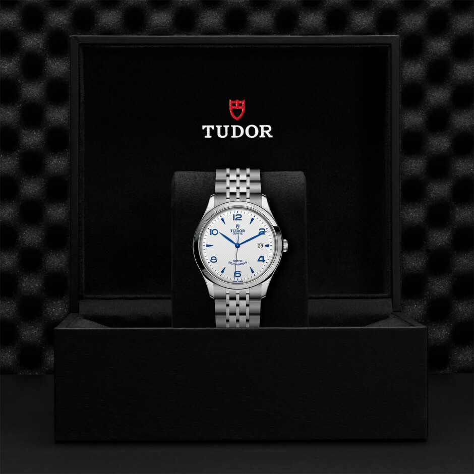 Montre TUDOR 1926 boîtier en acier 41 mm, cadran opalin et bleu