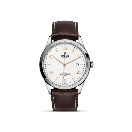 TUDOR 1926 watch, 41 mm steel case, light-coloured dial