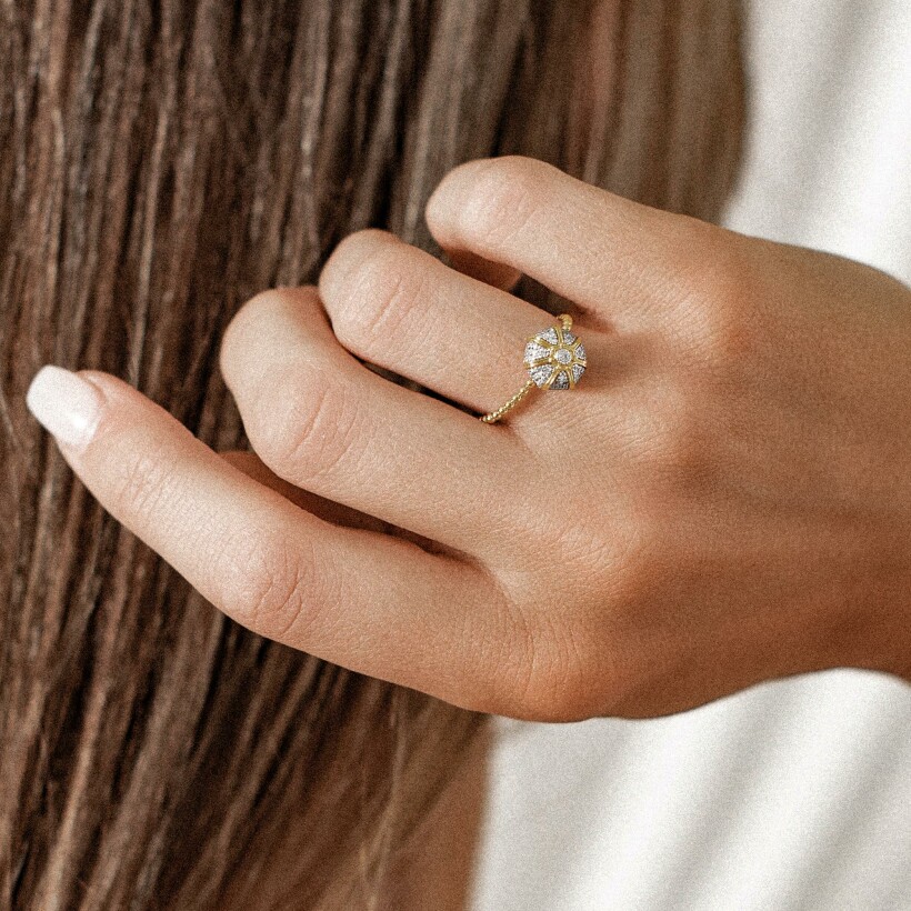 Maria Battaglia Acqua sea urchin ring, mini model, yellow gold and diamonds