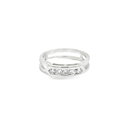 Bague en or blanc et diamants