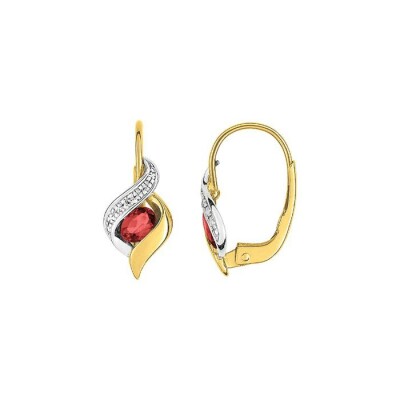 Boucles d'oreilles dormeuses en or jaune rhodié, diamants et rubis