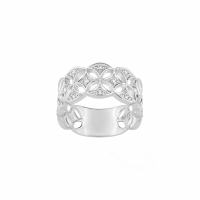 Bague en or blanc et diamants