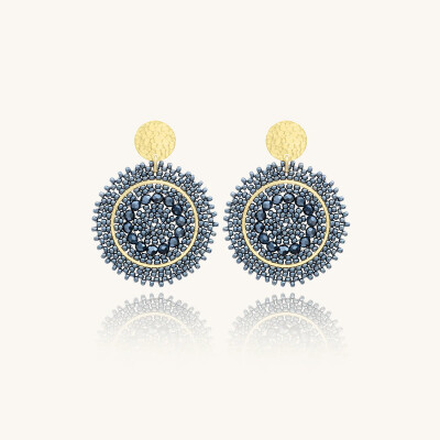 Boucles d'oreilles Sàntibé Bijoux Mini Espagnola en laiton, métal doré et perles gris