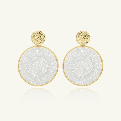 Boucles d'oreilles Sàntibé Bijoux Mistral en laiton, métal doré et perles blanc