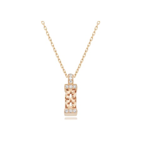 Moucharabieh pendant, pink gold and diamonds