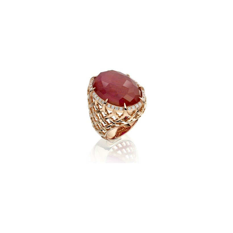 Moucharabieh ring, pink gold, diamonds and ruby
