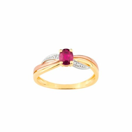 Bague en or blanc, or jaune, or rose, diamants et rubis