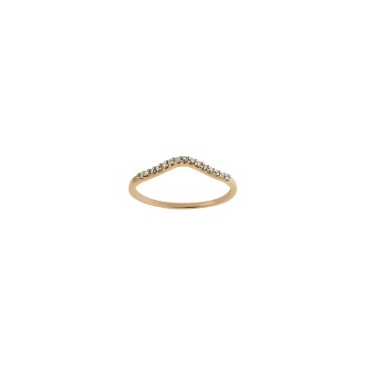 Bague en or rose et oxyde de zirconium