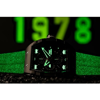 Montre Nubeo Magellan Chronograph Space Invaders Limited Edition NB-6024-SI-09