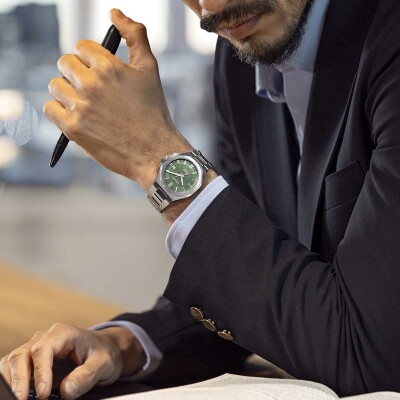 Montre Citizen Series 8 NB6080-51W