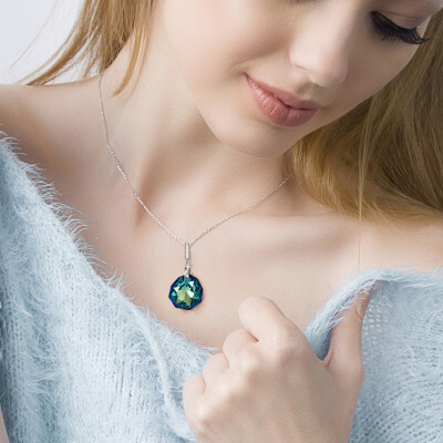 Collier Spark Calathea en argent plaqué palladium et cristaux