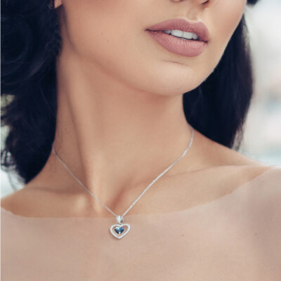 Collier Spark Amour en argent plaqué platine et cristaux