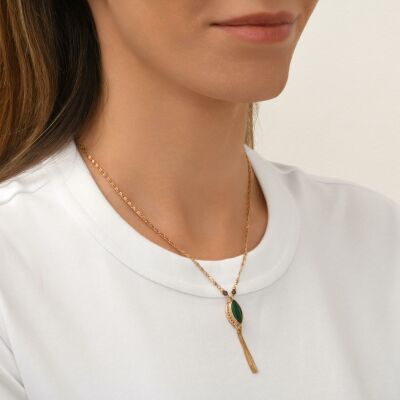 Collier SATELLITE Noto en plaqué or, grenat et pierre effet malachite
