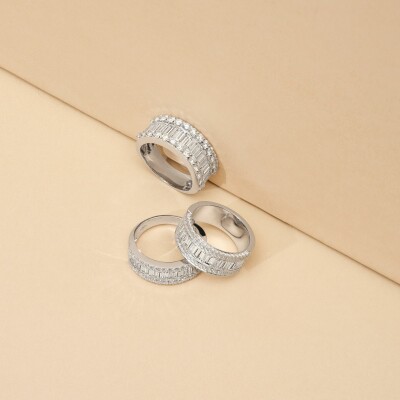 Alliance New Crown en or blanc, diamants taille baguette et diamants
