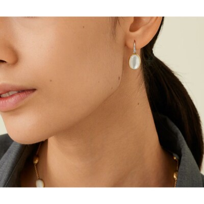 Boucles d'oreilles Marco Bicego SIVIGLIA en or jaune, or blanc, nacre et diamants