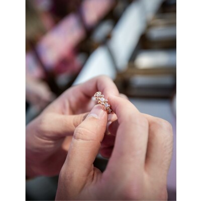 HARRICANA IRIKI bezel-set ring in white gold with diamonds