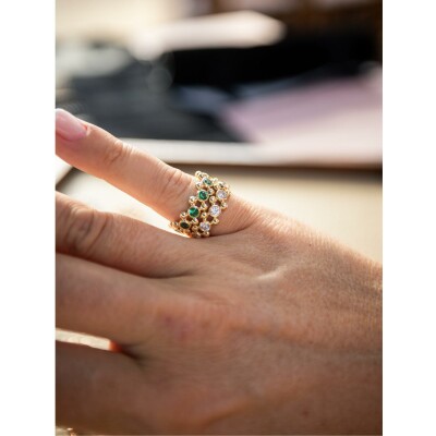 Bague HARRICANA IRIKI sertis clos en or rose et émeraudes