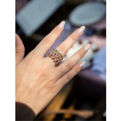 HARRICANA IRIKI bezel-set ring in rose gold with rubies