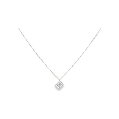 Collier en or blanc