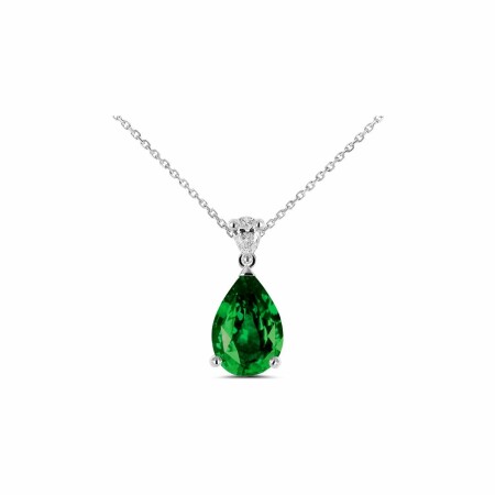 Pendentif en or blanc, émeraude de 1.58cts et diamants de 0.09cts