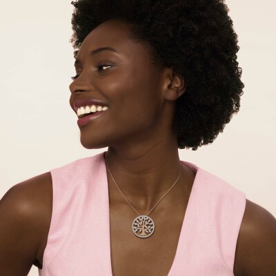 Collier or rose et diamants