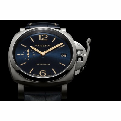 Panerai Luminor Due watch - 38mm