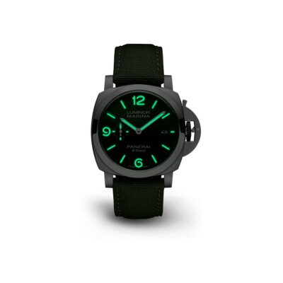 Panerai Luminor Marina eSteel Verde Smeraldo watch