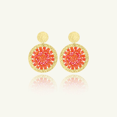 Boucles d'oreilles Sàntibé Bijoux Patagona en laiton, métal doré et perles corail