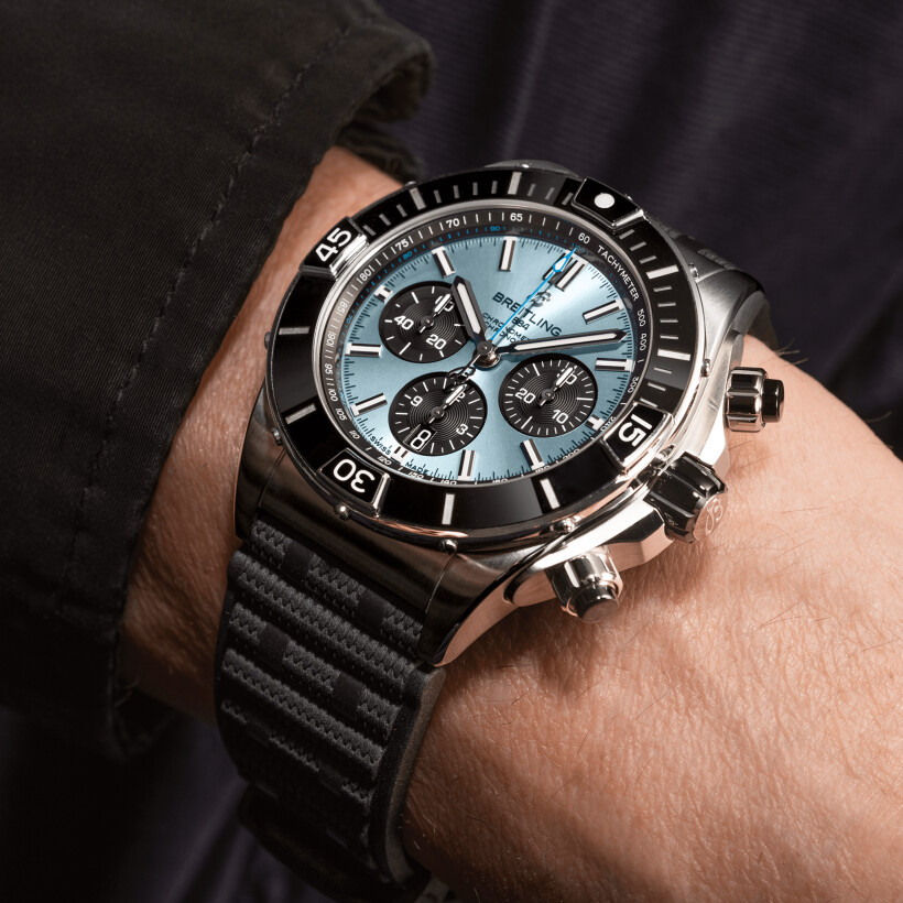 Montre Breitling Super Chronomat BO1 44