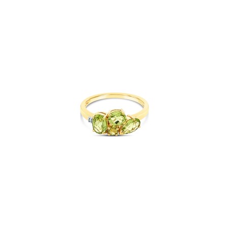 Bague Gringoire Joaillerie en or jaune, péridot et diamants