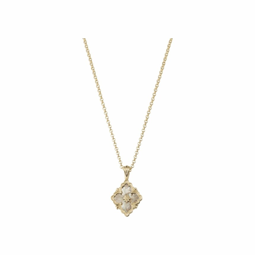 Buccellati Opera Tulle pendant, yellow gold and mother-of-pearl