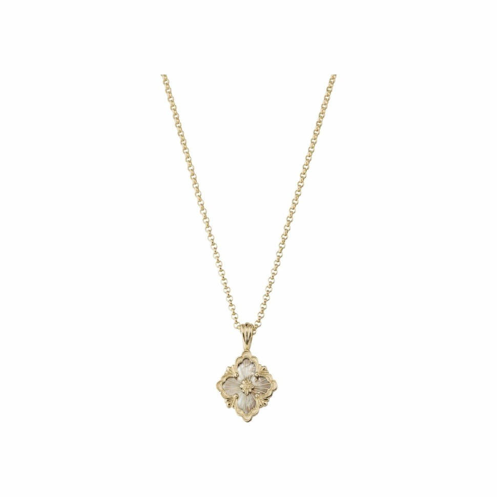 Buccellati Opera Tulle pendant, yellow gold and mother-of-pearl