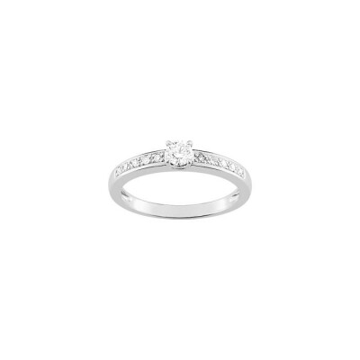 Bague en or blanc et diamant, 0.25ct