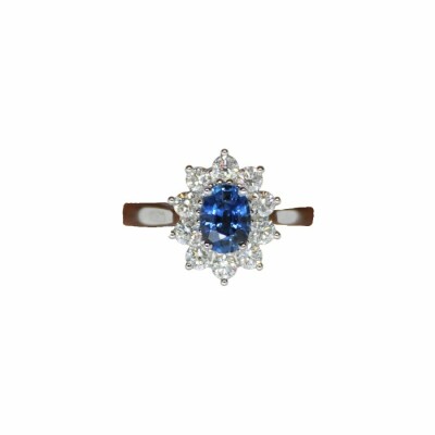 Bague Marguerite en or blanc, saphir ovale et diamants