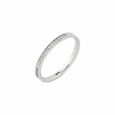 Alliance demi tour en or blanc et diamants de 0.15ct