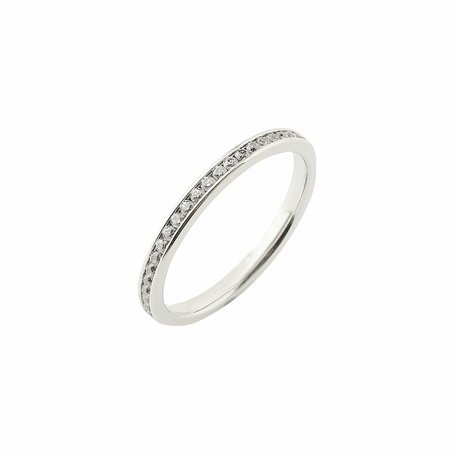 Half-set wedding ring, white gold and 0.20ct diamonds